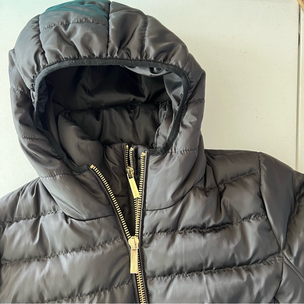 Michael Kors Women’s Puffer Quilted Coat Down Jacket Hooded Gold Zip Black Sz M - Picture 16 of 16